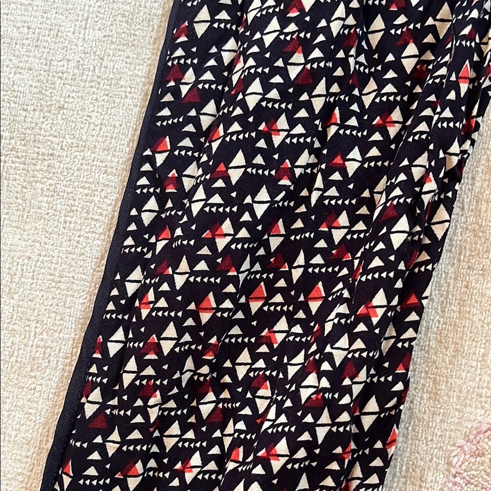 Geometric Pattern Joggers - Picture 4 of 6